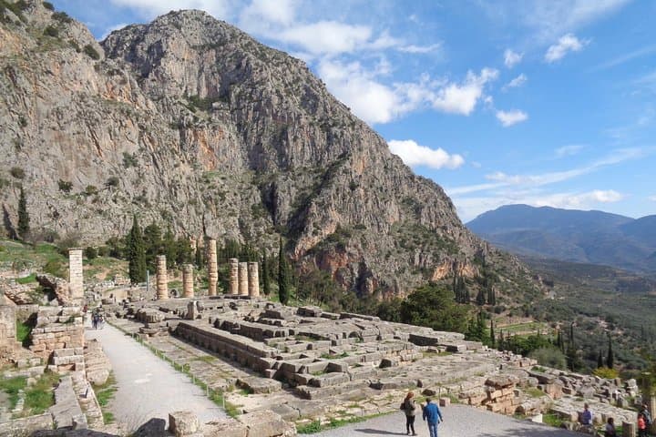 Delphi Self-Guided Audio Tour: Walk the Oracle's Sanctuary photo 2