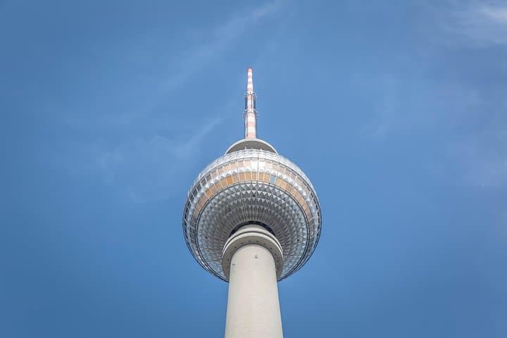Private Berlin City Tour: Historic Center, Wall & West Berlin (Up to 8) photo 3