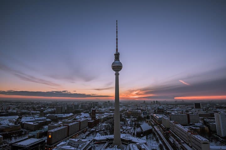 Private Berlin City Tour: Historic Center, Wall & West Berlin (Up to 8) photo 5