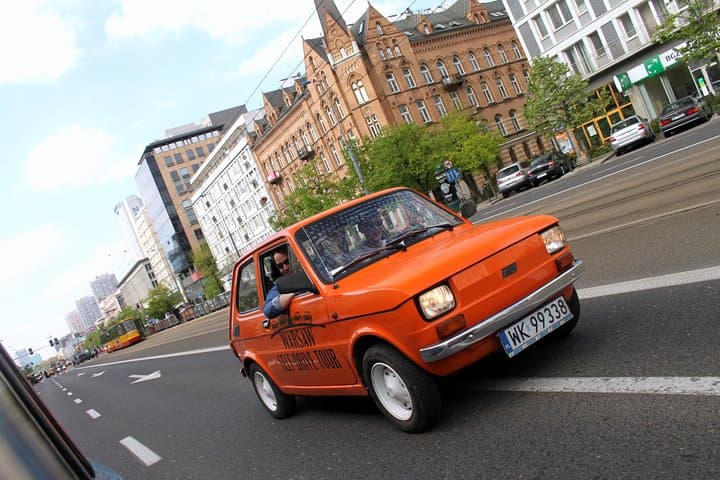 Retro Fiat 126p Self-Drive Tour Through Warsaw’s Old Town and Praga