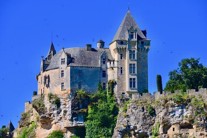 Canoe the Dordogne from Vitrac: Riverside Castles, Swimming and Village Stops photo 2