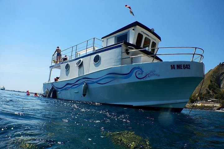 Isola Bella Mini Cruise from Taormina: 2-Hour Coast-to-Coast Snorkel Tour photo 1