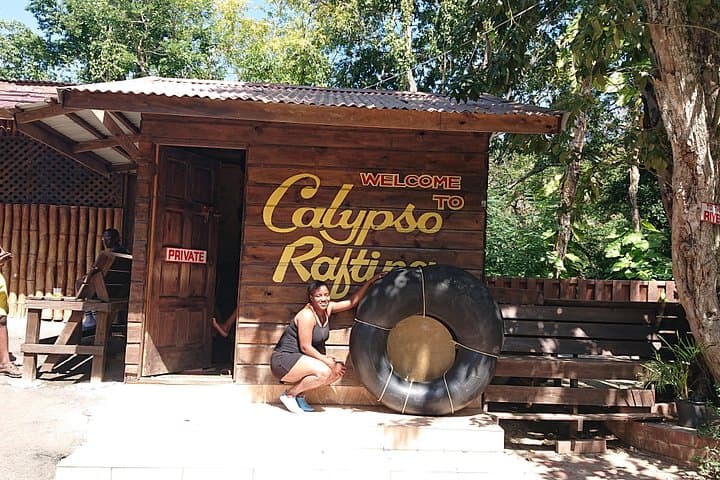 Climb Dunn's River and Tube the White River: Ocho Rios Day Combo with Jerk Lunch photo 2
