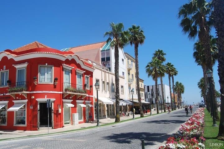 Sintra Day Trip: Pena Palace, Cabo da Roca & Cascais Private Tour from Lisbon photo 5