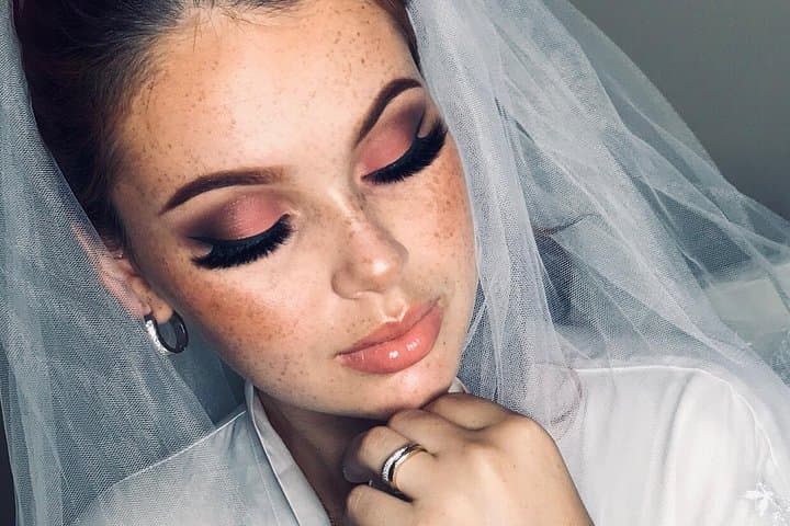 Transformative Private Makeup Session in Grand Cayman with a Local Artist