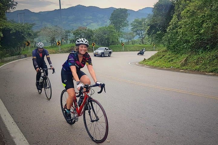 Alto de Letras: 4-Day Climb from Bogotá to Mariquita