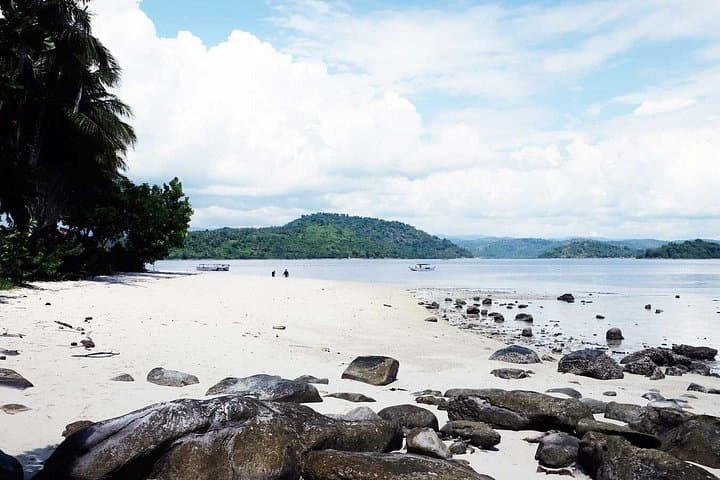 Once Islas Day Tour — Zamboanga Island Hopping & Snorkeling photo 2
