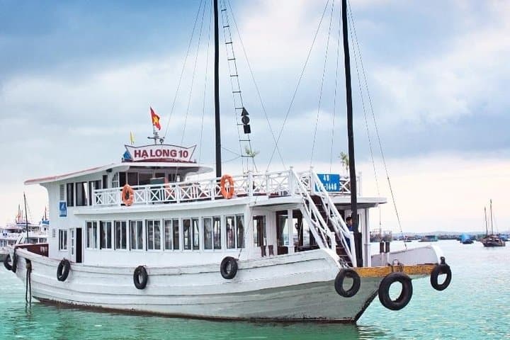 Halong Bay & Ninh Binh 2-Day Combo: Caves, Boats and Rural Cycling photo 2