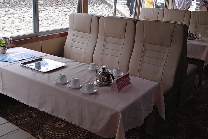 Li River Cruise Guilin to Yangshuo — 1-Day Private Scenic Boat Tour photo 4