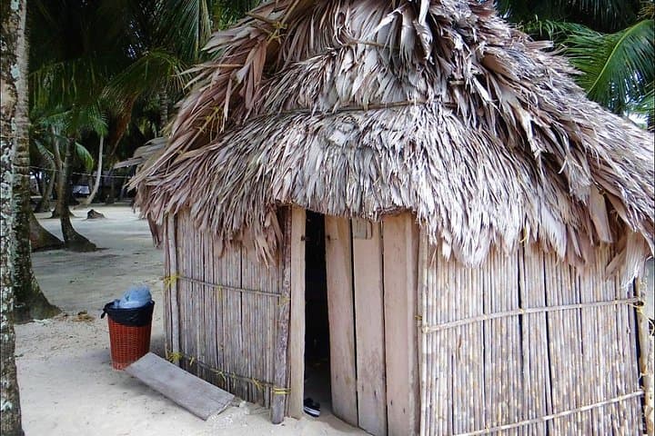 San Blas Islands Private Cabin: 2-Day Isla Aroma Island Hopping Adventure photo 6