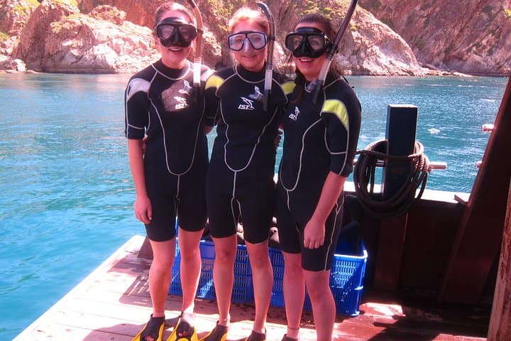 Snorkeling Hon Mun & Dam Bay — Coral Reefs of Nha Trang photo 2