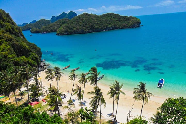 Speed-Boat to Angthong Marine Park: Snorkel, Kayak & Emerald Lake from Koh Samui