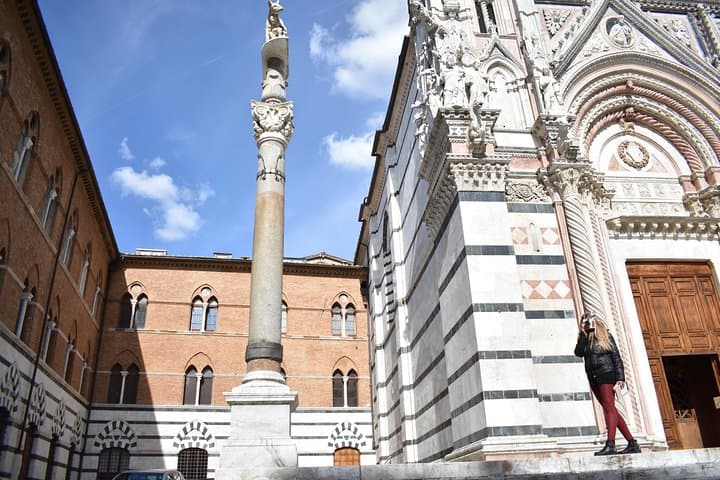 Siena Top 10 PolaTour — Instant Photo Walking Tour of Historic Siena photo 2
