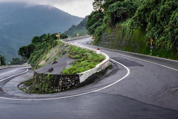 Scooter the Hai Van Pass: Coastal Road Adventure from Da Nang photo 4