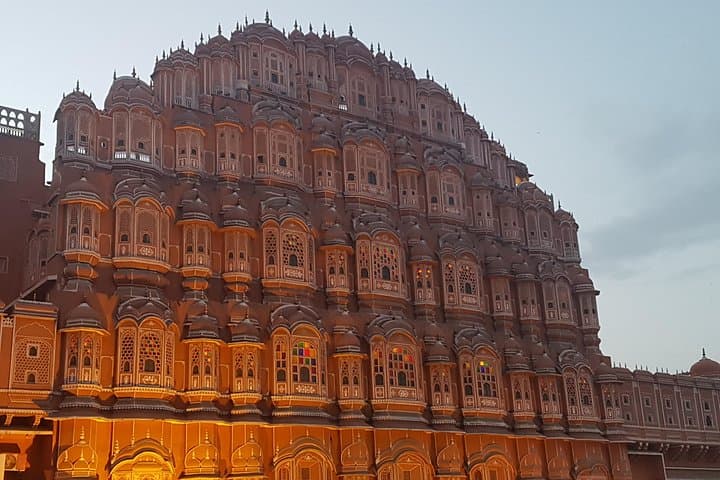 Full-Day Private Jaipur Sightseeing: Amber Fort, Hawa Mahal & Jantar Mantar photo 2