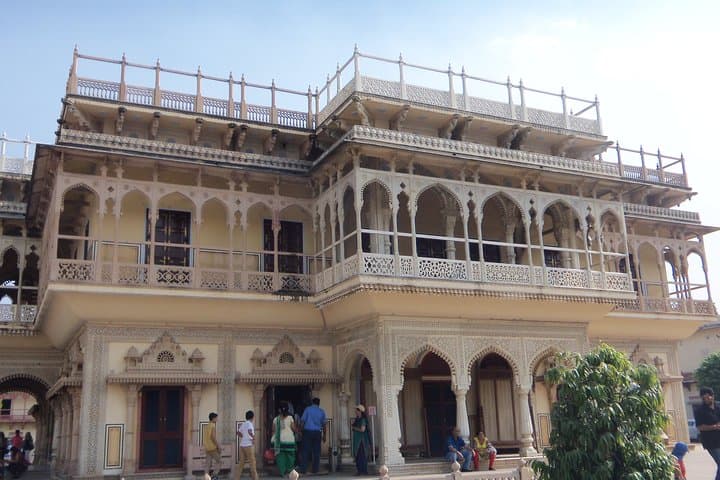 Full-Day Private Jaipur Sightseeing: Amber Fort, Hawa Mahal & Jantar Mantar photo 3