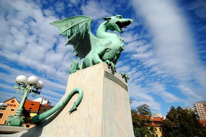 Personalized Ljubljana Walking Tour — Local Guide-Led Old Town Experience