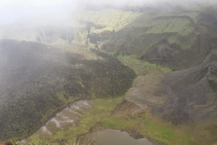 Ascent of La Soufriere: Hiking St. Vincent's Active Volcano photo 4