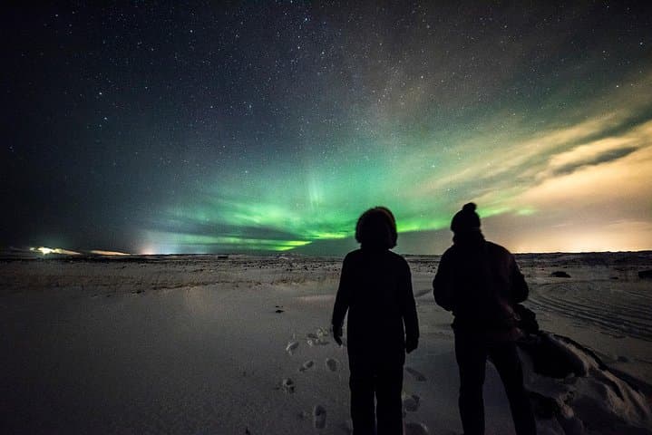 Northern Lights Bus Tour from Reykjavik — Hot Chocolate & Aurora Chase