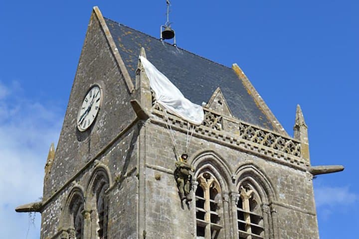 Uncover History: A Private Guided D-Day Tour from Bayeux photo 3