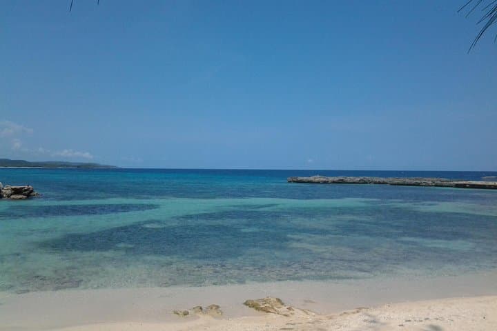 Montego Bay Private Van Day Trip: 1–15 Passenger Air-Conditioned Tours & Beach Stop photo 2