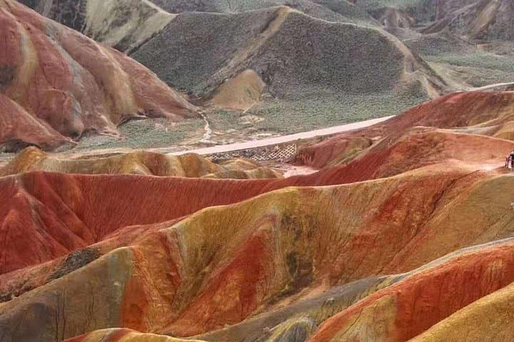 Zhangye Danxia & Horse Hoof Temple Grottoes: Private Day Tour photo 5