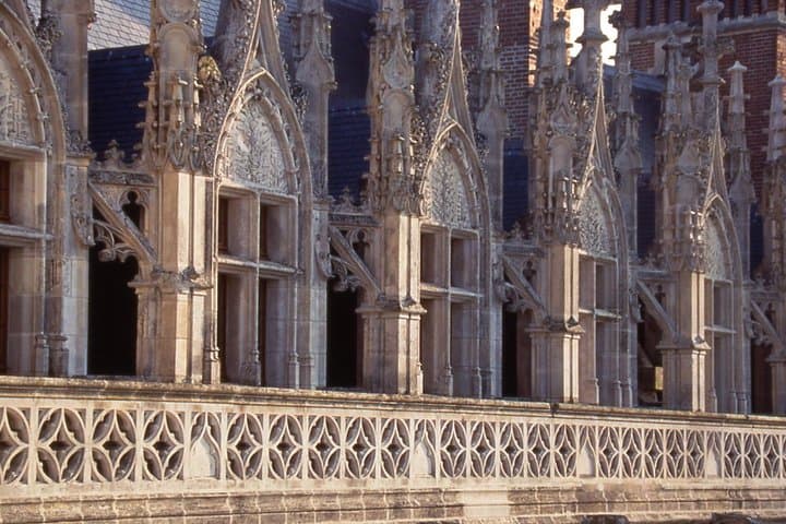 Day Trip to Loire Valley Castles: Chenonceau, Amboise & Clos Lucé photo 6