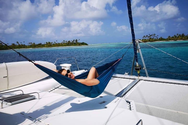 2-Day Private Catamaran Adventure in the San Blas Islands photo 2