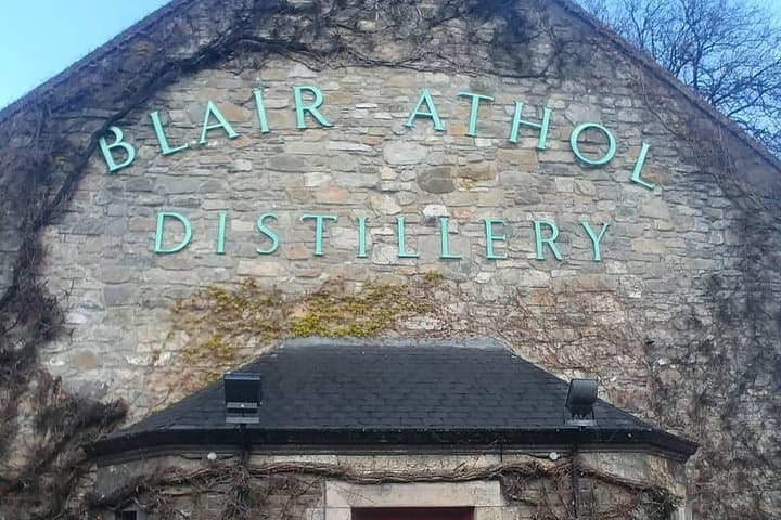 Half-Day Highland & Lowland Whisky Tour from Edinburgh: Distilleries, History, and Tastes photo 4