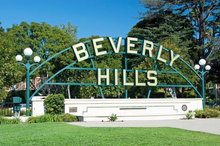 Private Los Angeles City Tour: Hollywood, Beverly Hills & Griffith Observatory photo 6