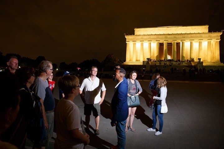 Washington DC Night Memorials Tour — Glass-Top Convertible Experience photo 5