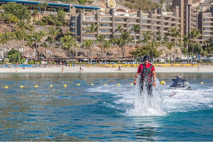 Flyboarding in Anfi del Mar: Hydroflight Adventure on Gran Canaria photo 5
