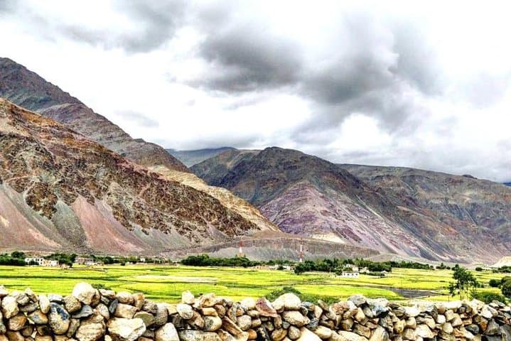 Ananuri to Kazbegi: Full-Day Drive to Gergeti Church and Mount Kazbek