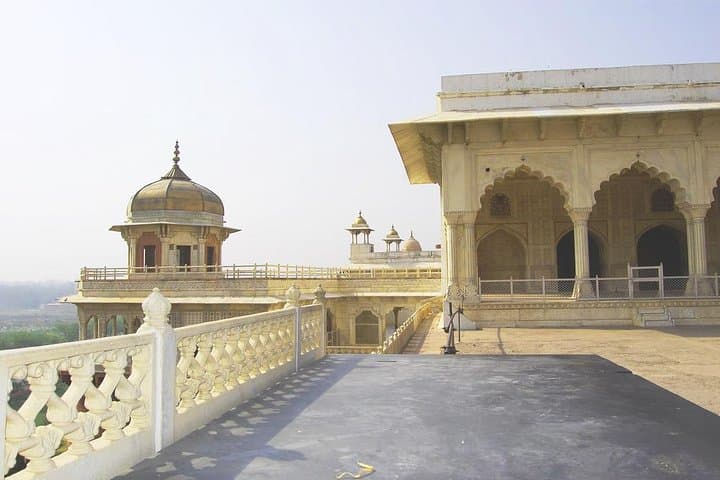 Same-Day Taj Mahal & Agra Tour from Kochi — Return Flights Included photo 2