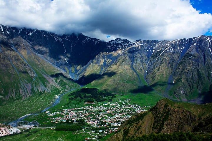 Full-Day Kazbegi & Gergeti Trinity Church Tour from Tbilisi