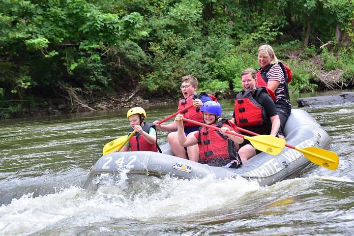 Middle Yough Escorted Guided Tour: Family-Friendly Rafting in Ohiopyle photo 5