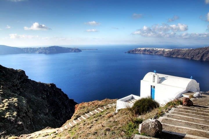Santorini All-Inclusive Full-Day Private Tour: Caldera Views, Oia & Wineries photo 4