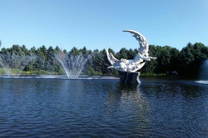 Jingyue Pool: Private Day Tour and Sheraton Buffet in Changchun photo 5