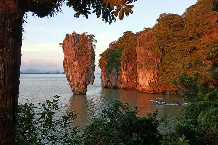 Secrets of Phang Nga Bay: Small-Boat Day Trip from Phuket