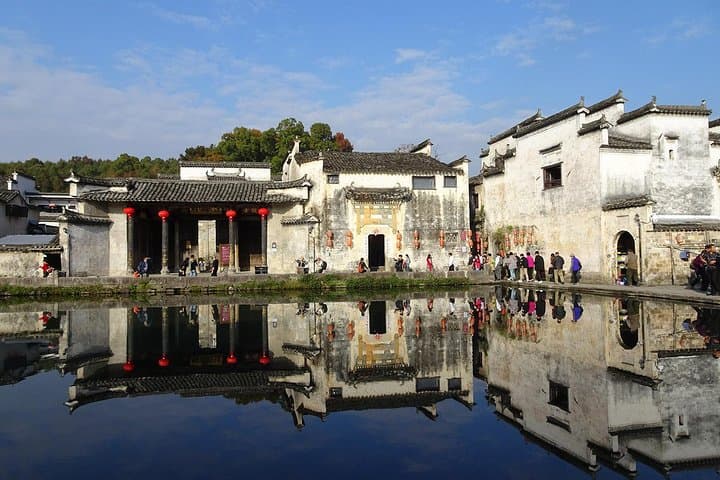 3-Day Private Huangshan Tour: Hongcun Village & Overnight on Yellow Mountain photo 5