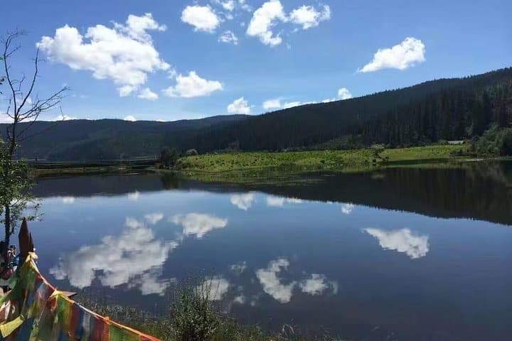 8-Day Private Yunnan Explorer: Stone Forest, Dali, Lijiang & Shangri-La photo 4