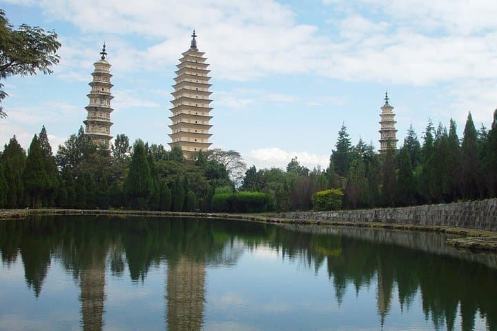 8-Day Private Yunnan Explorer: Stone Forest, Dali, Lijiang & Shangri-La photo 5