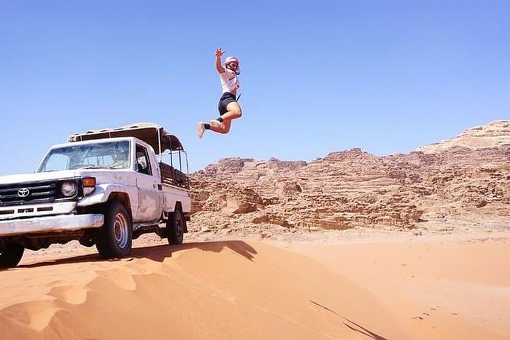 Half-Day Wadi Rum Jeep Safari — Dunes, Canyons & Bedouin Tea photo 4
