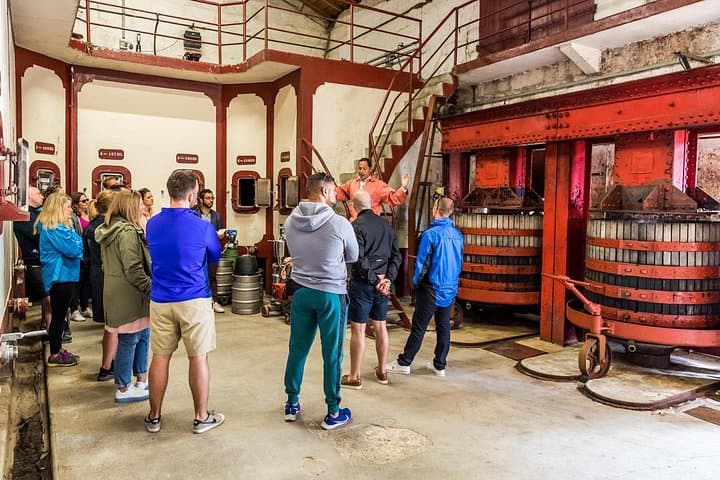 Bike Tour by Saby: Saint-Émilion Wine & Vineyard Cycling Experience photo 4