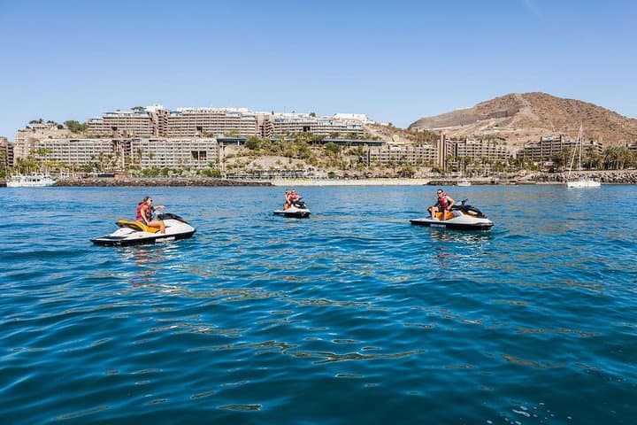 Jet Skiing in Anfi del Mar: High-Speed Rides off Gran Canaria photo 4