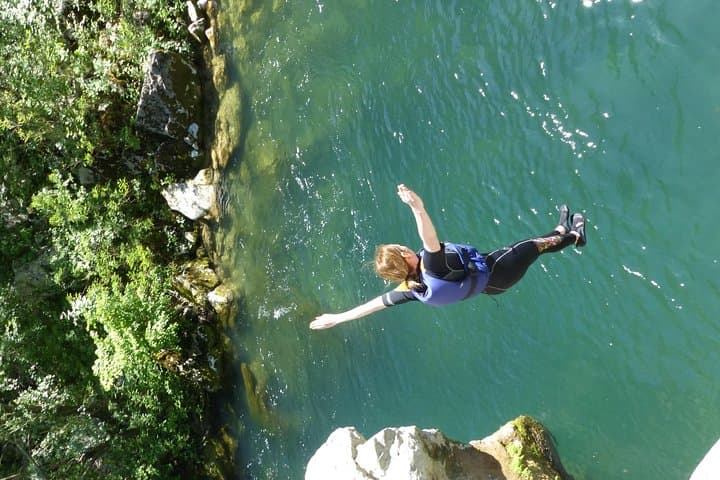 Cetina River Rafting: 9 km Gorge Trip from Omiš — Rapids, Swimming & Caves photo 3
