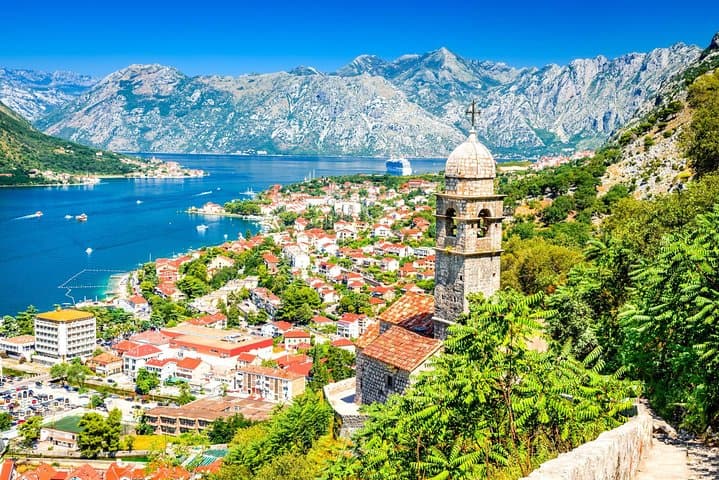 Montenegro Day Trip from Dubrovnik: Private Tour to Perast, Kotor & Budva photo 4