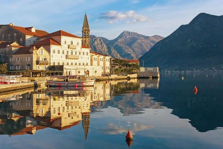 Montenegro Day Trip from Dubrovnik: Private Tour to Perast, Kotor & Budva photo 3