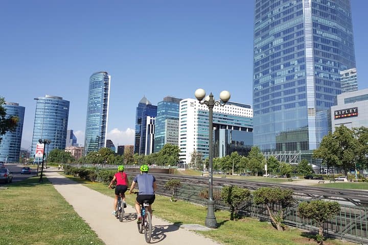 Panoramic Santiago Mountain Bike Tour: Parks, Views & San Cristóbal Climb photo 3