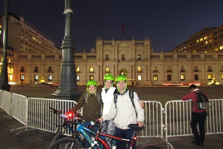 Santiago Evening Bike Tour: Night Cycling Through Centro & Providencia photo 6
